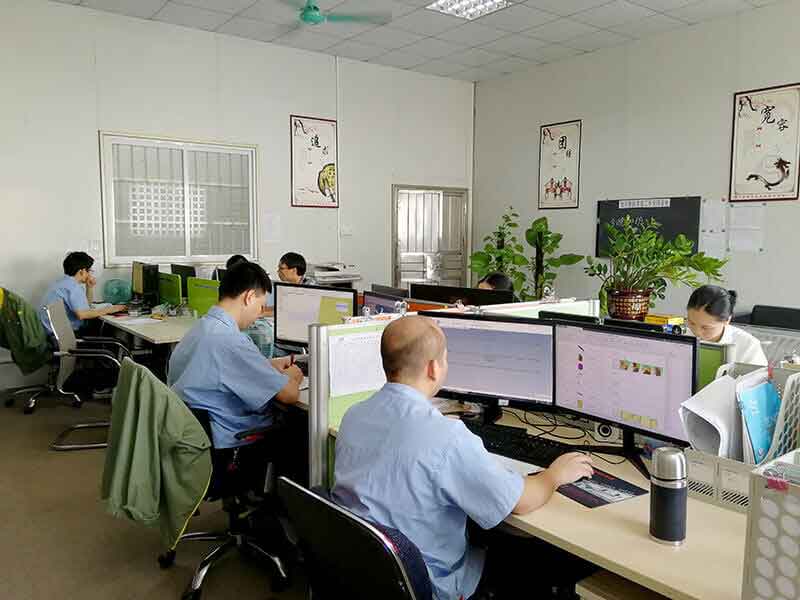 鈑金加工恒宇泰技術團隊